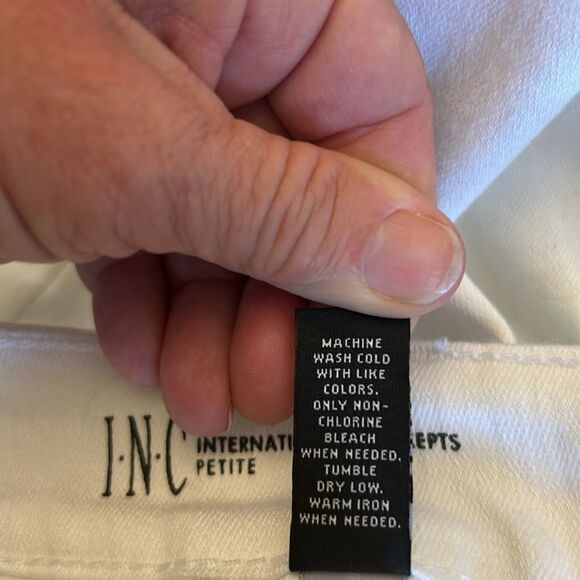 INC International Concepts white skinny regular fit cropped jeans Size 14P EUC - Picture 6 of 9